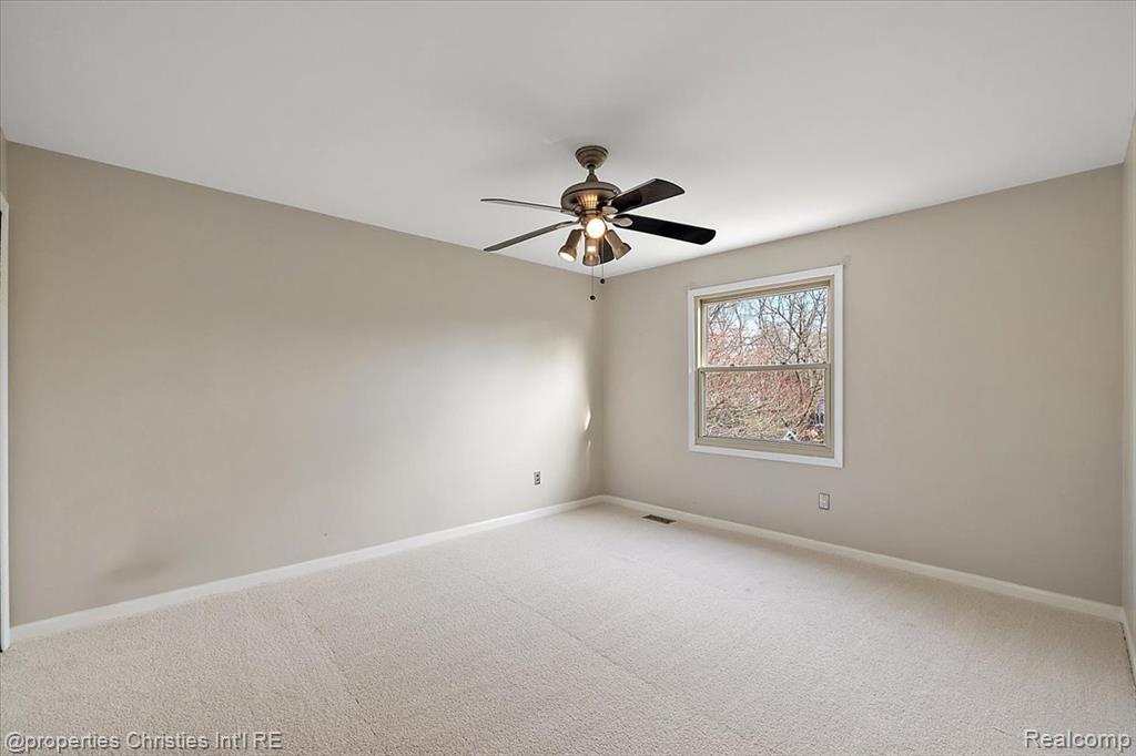 47269 S Chigwidden Drive, Northville, MI 48167 — Photo 31
