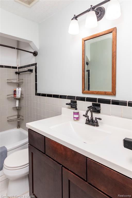9625 Ruth Avenue, Allen Park, MI 48101 — Photo 17