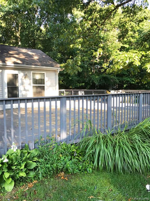 5340 Blossom Lane, Linden, MI 48451 — Photo 23