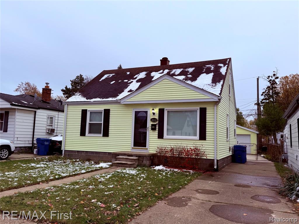 8642 Lozier Avenue, Warren, MI 48089 — front exterior