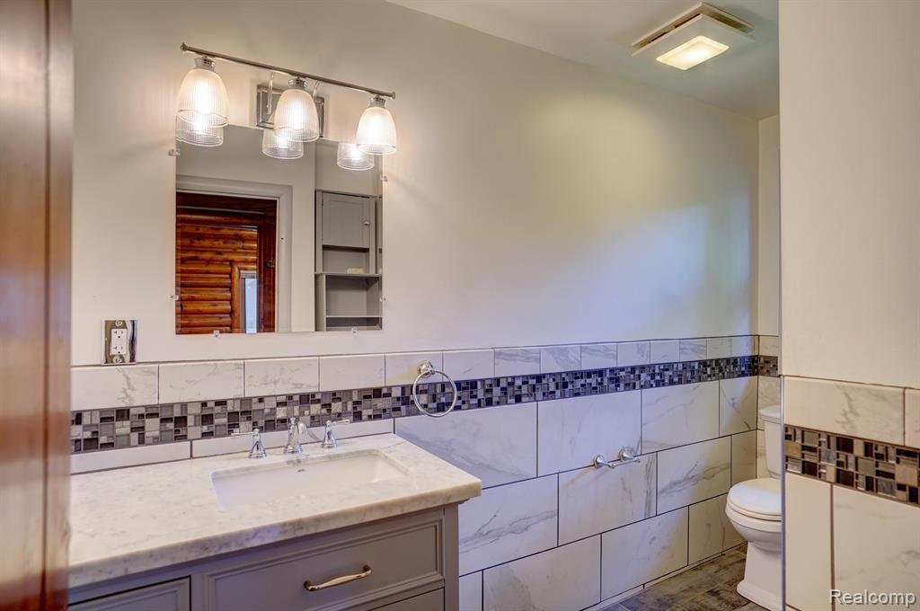 545 BANCROFT Street, Imlay City, MI 48444 — Photo 17