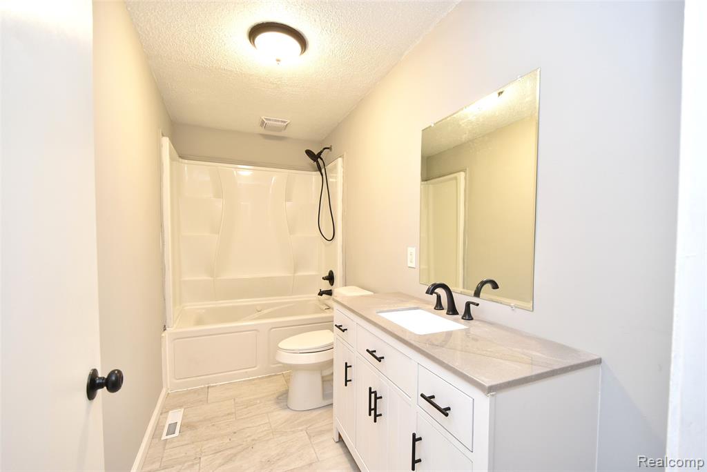 580 Sherman Road, Saginaw, MI 48604 — Photo 13