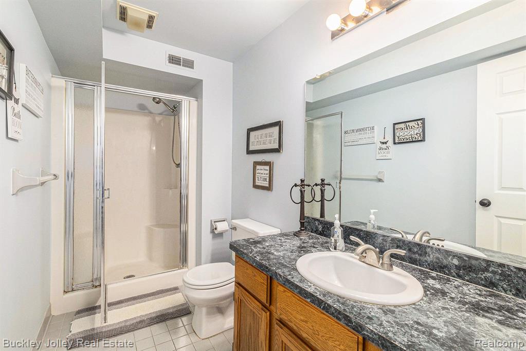 1036 PINEWOOD Court, Brighton, MI 48116 — Photo 19
