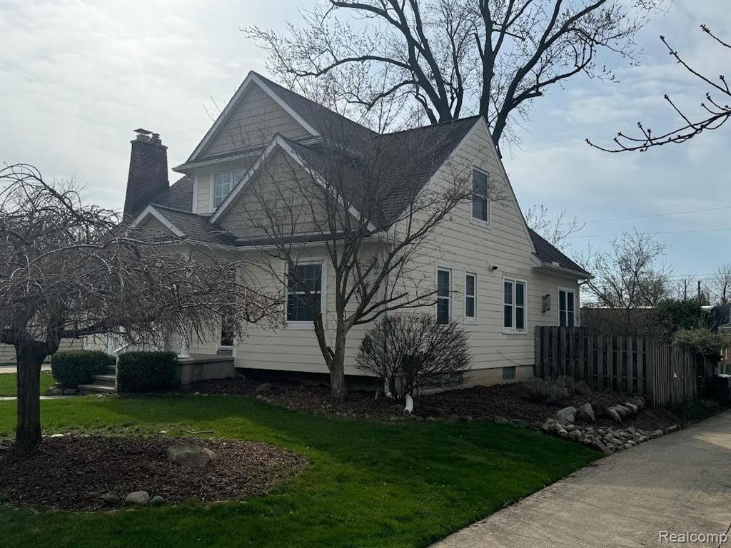 881 SIMPSON Street, Plymouth, MI 48170 — Photo 2