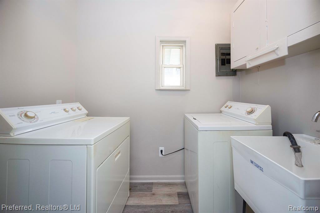 5875 S Madison Street, Taylor, MI 48180 — Photo 31