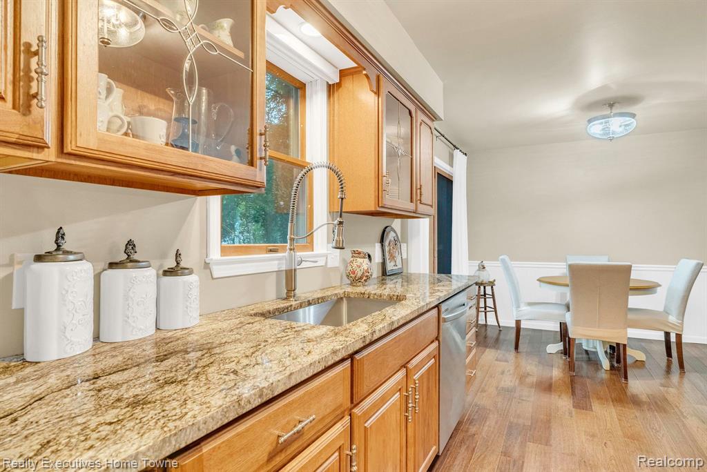 464 CENTRAL Street, Marysville, MI 48040 — Photo 13