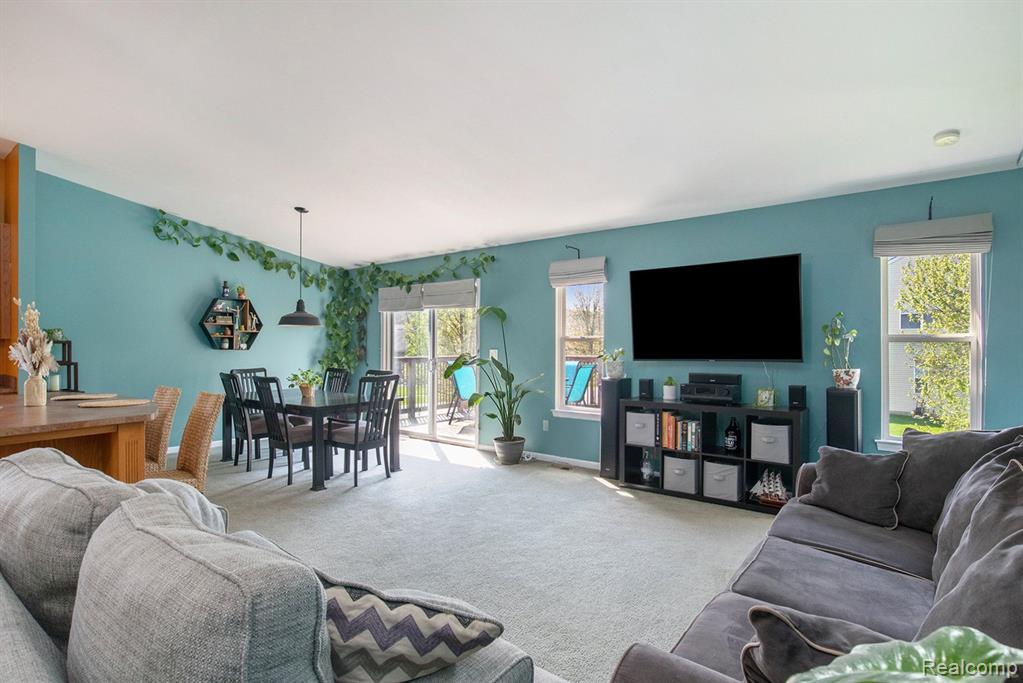 494 SWEET BRIAR Ridge, Linden, MI 48451 — Photo 3