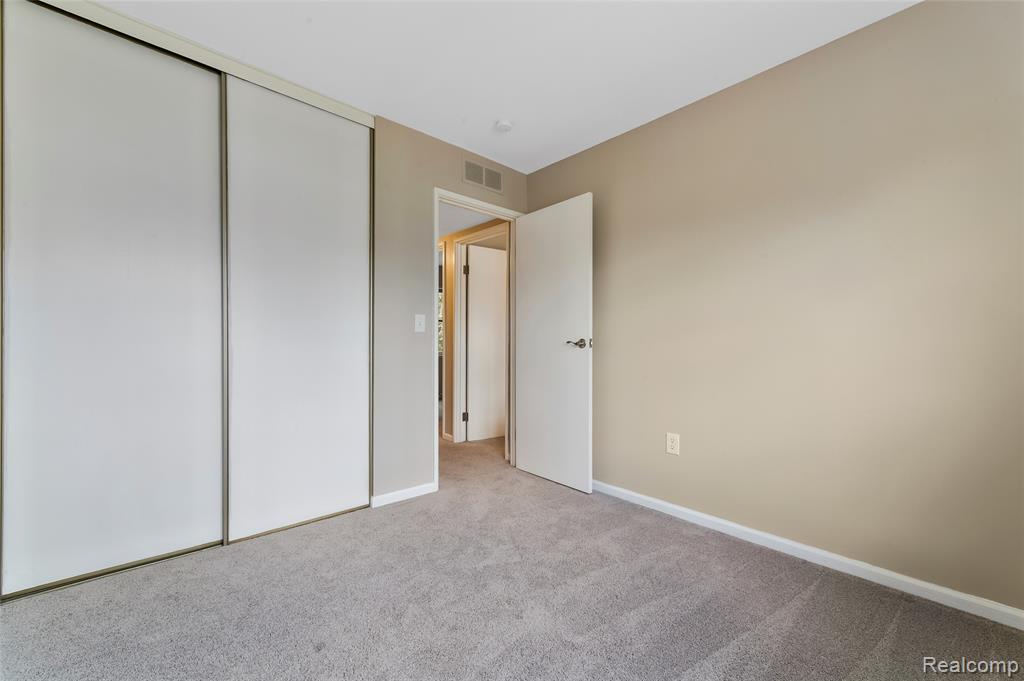 44453 Albert Drive, Plymouth, MI 48170 — Photo 36