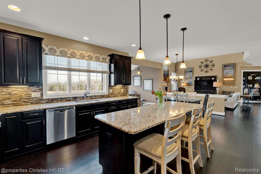 17248 CRESTBROOK Drive, Northville, MI 48168 — Photo 16