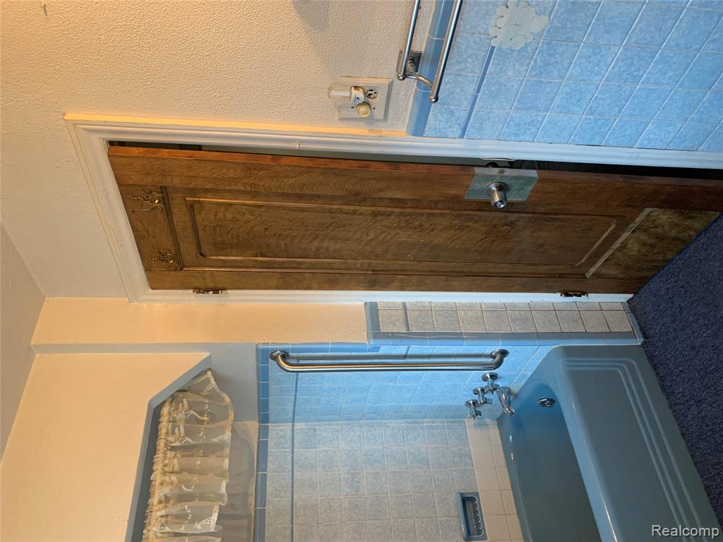 3027 Waverly Street, Detroit, MI 48238 — Photo 16