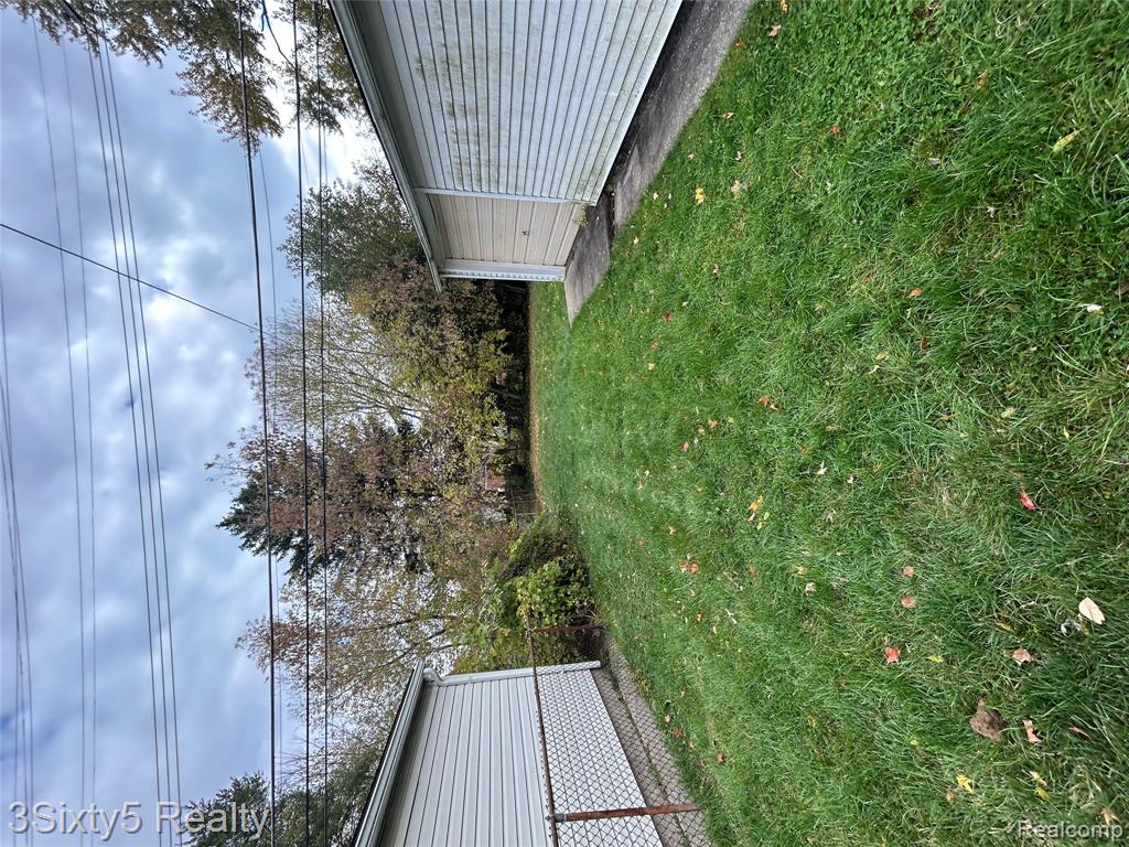 4459 Parker Street, Dearborn Heights, MI 48125 — Photo 18
