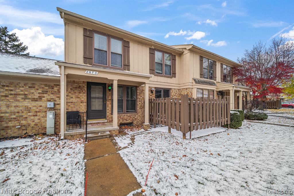 8673 EDGEWATER Lane, Warren, MI 48093 — front exterior