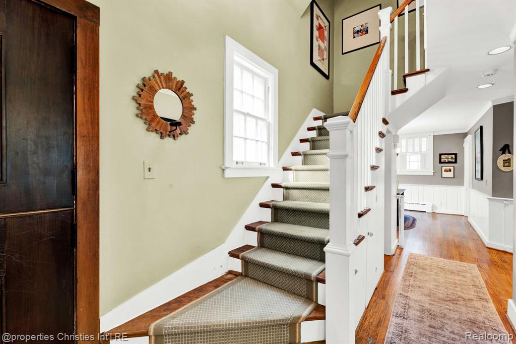 928 Poppleton Street, Birmingham, MI 48009 — Photo 31