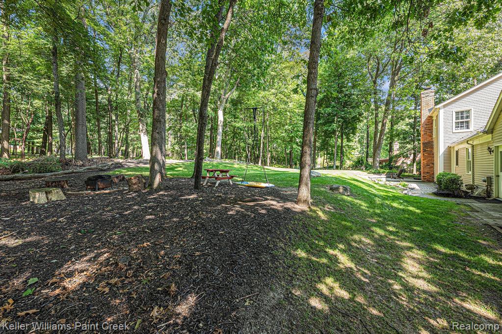 6448 DEER RIDGE Drive, Clarkston, MI 48348 — Photo 7