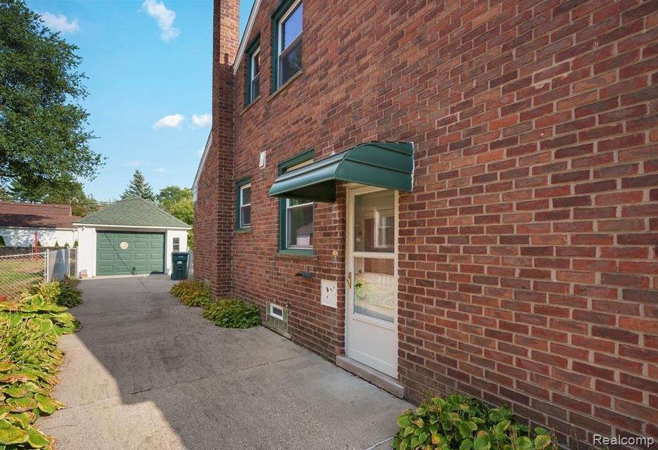 920 N Denwood Street, Dearborn, MI 48128 — Photo 2