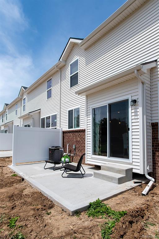 5 Grandview Circle, 70, White Lake, MI — Photo 6