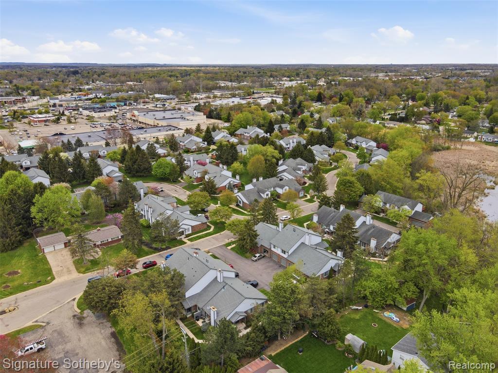 452 Nicolet Street, 6, Walled Lake, MI 48390 — Photo 25