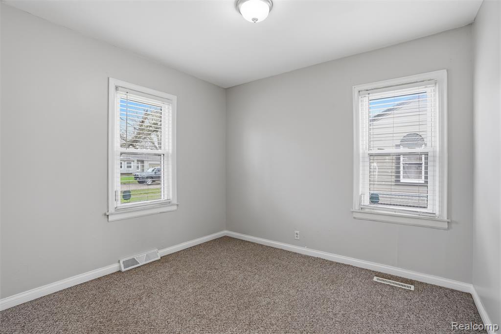 1028 Carlton Drive, Milan, MI 48160 — Photo 15