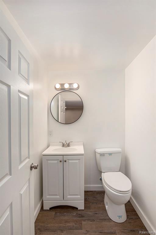 5111 Paro Drive, Flint, MI 48506 — Photo 13