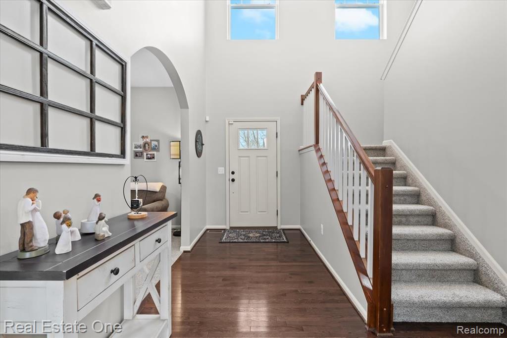 924 Riverstone Court, Milford, MI 48381 — Photo 6