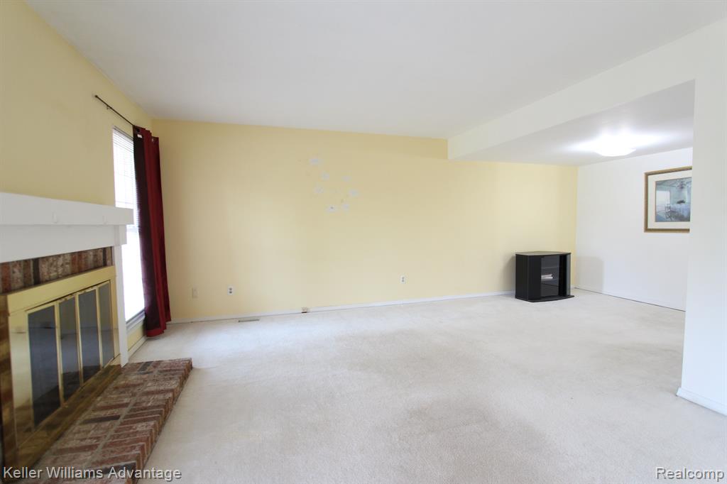 42193 Pellston Drive, Northville, MI 48167 — Photo 5
