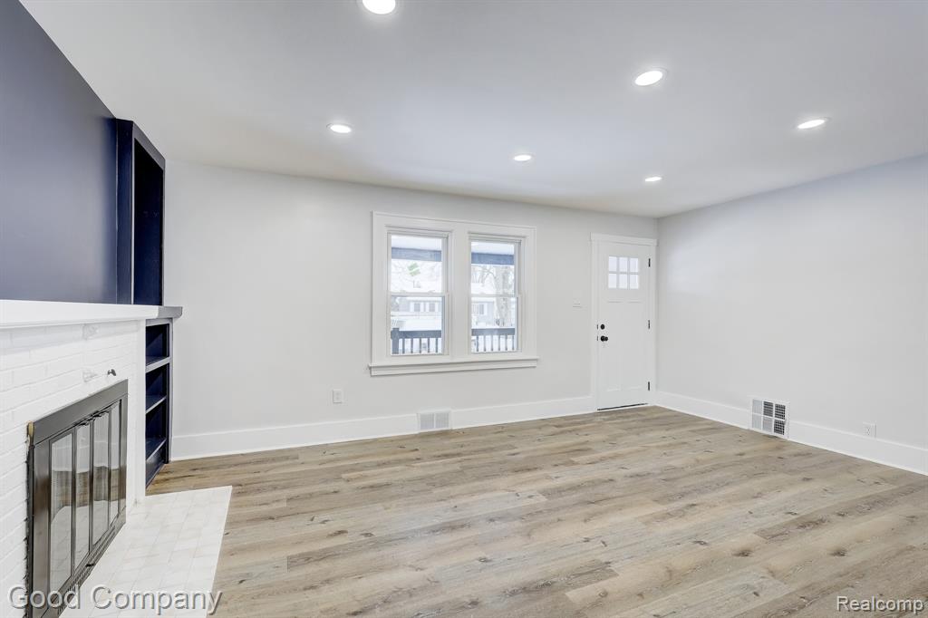 16309 Kirkshire Avenue, Beverly Hills, MI 48025 — Photo 10