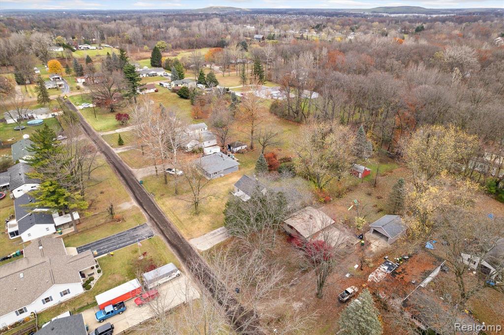 8537 Moms Drive, Belleville, MI 48111 — Photo 55