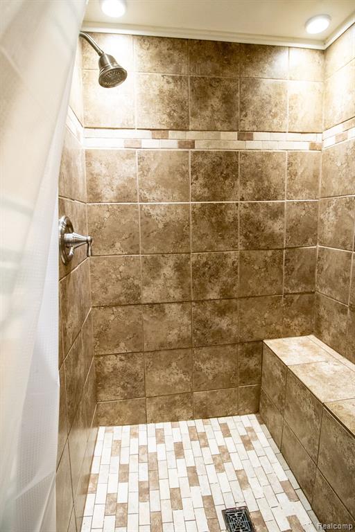 12595 N Budd Road, Burt, MI 48417 — Photo 21