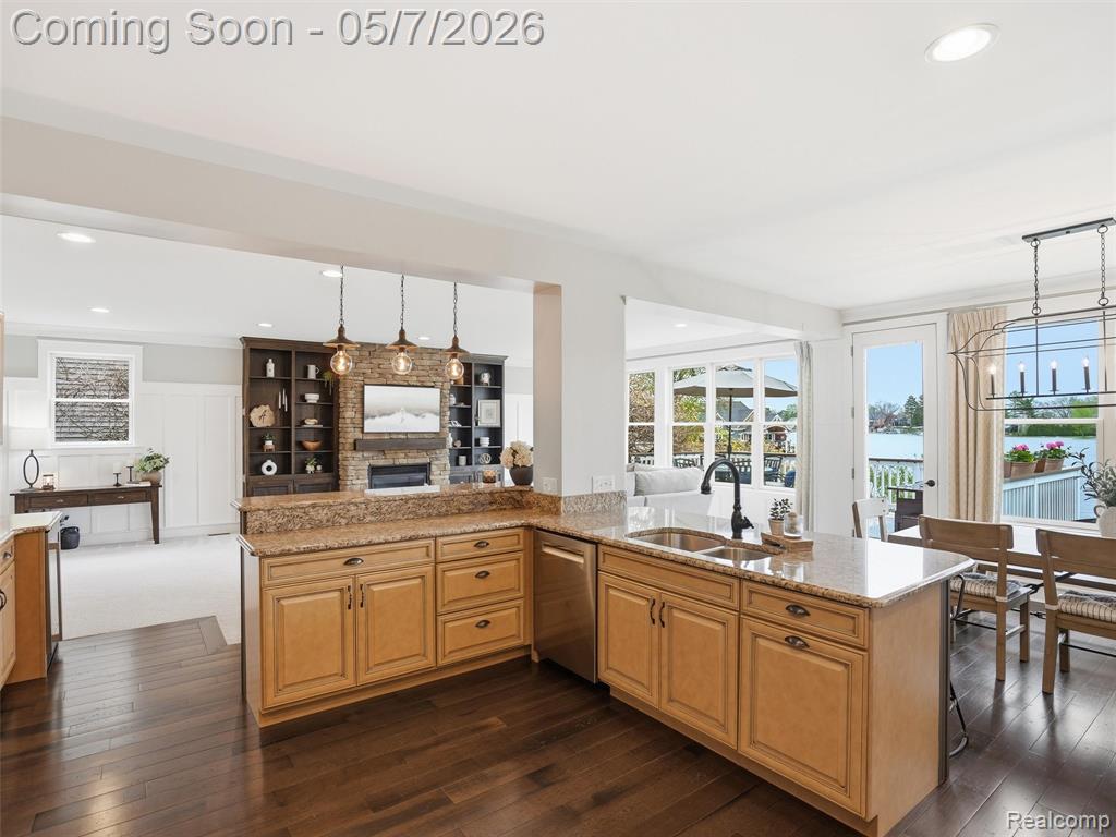 13435 Lake Shore Drive, Fenton, MI 48430 — Photo 12