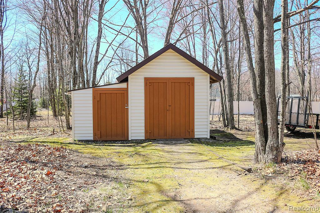 2821 3rd Avenue W, Gladstone, MI 49837 — Photo 66