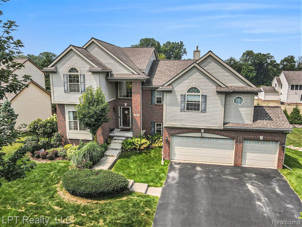 3172 Waldon Ridge Drive, Orion, MI — Photo 30