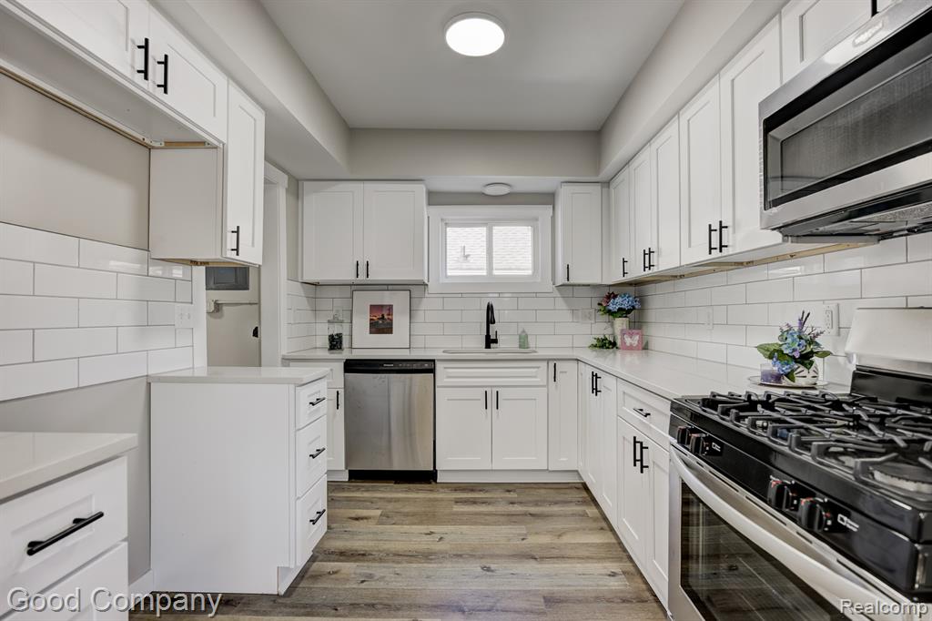 7276 Packard Avenue, Warren, MI 48091 — Photo 8