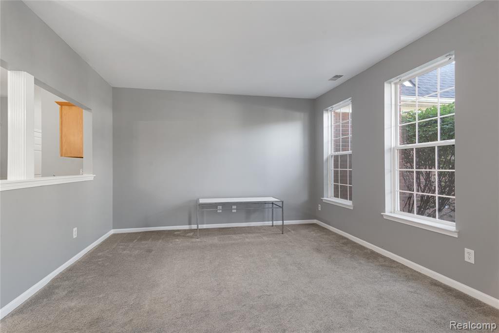 3962 Cherry Creek Lane, 11, Sterling Heights, MI 48314 — Photo 8
