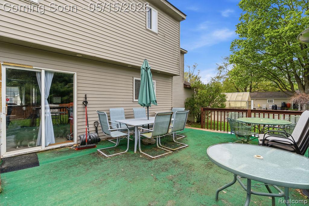 2916 Keeley Court, Waterford, MI 48328 — Photo 32