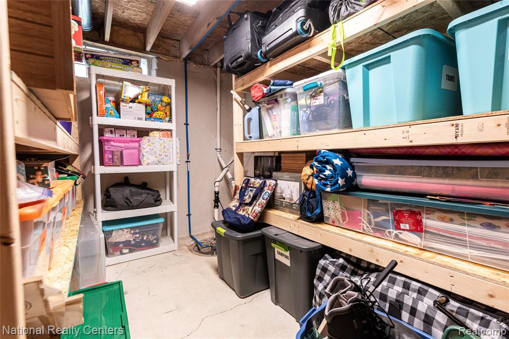 45933 Brookside North Drive, Macomb, MI 48044 — Photo 17