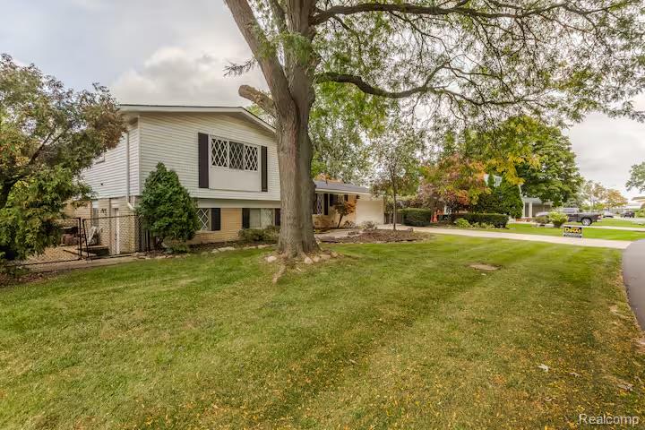 11261 Alger Street, Warren, MI 48093 — Photo 35