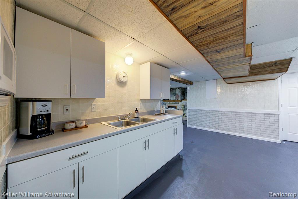 6249 DEERING Street, Garden City, MI — Photo 43