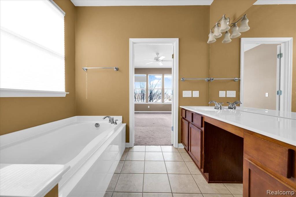 8899 MEADOW Lane, Ypsilanti, MI 48197 — Photo 17