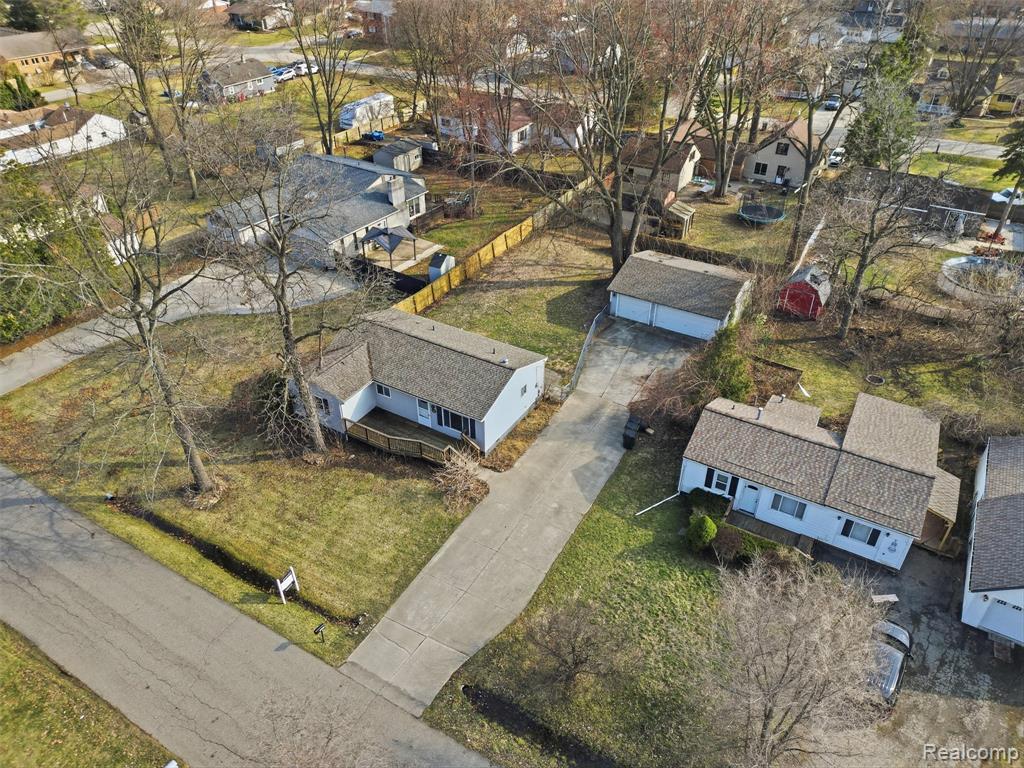 8568 Janis Street, Shelby Twp, MI 48317 — Photo 33