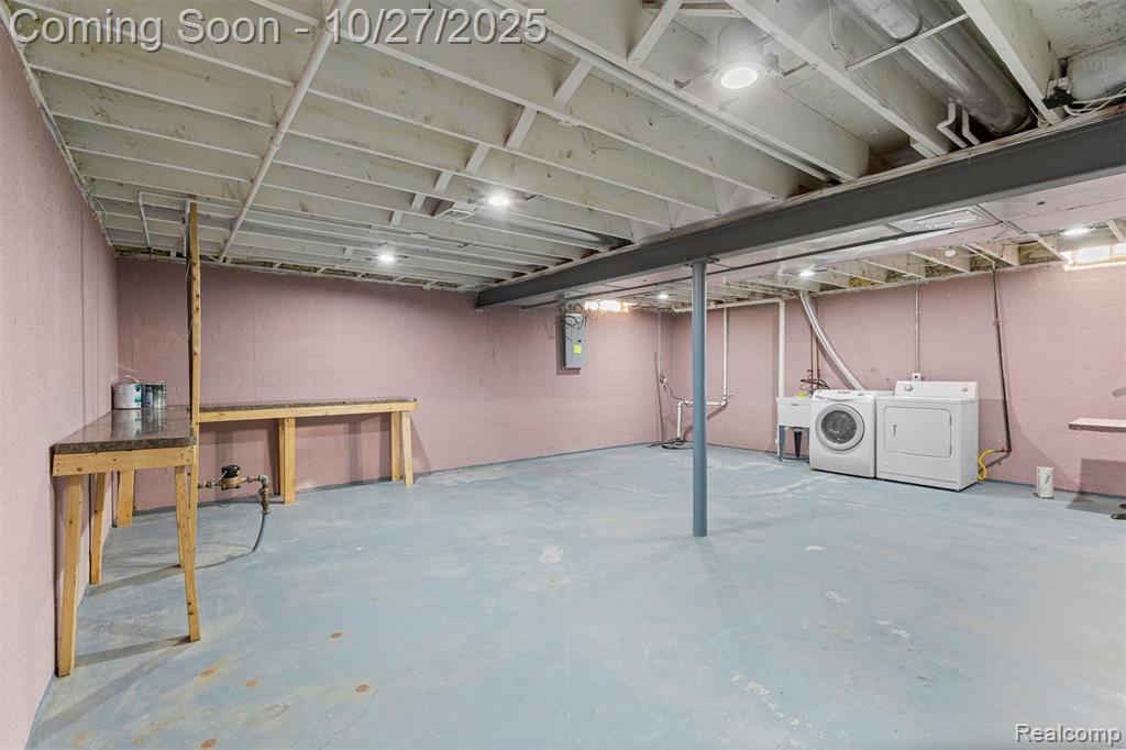 4209 Monroe Street, Dearborn Heights, MI 48125 — Photo 27