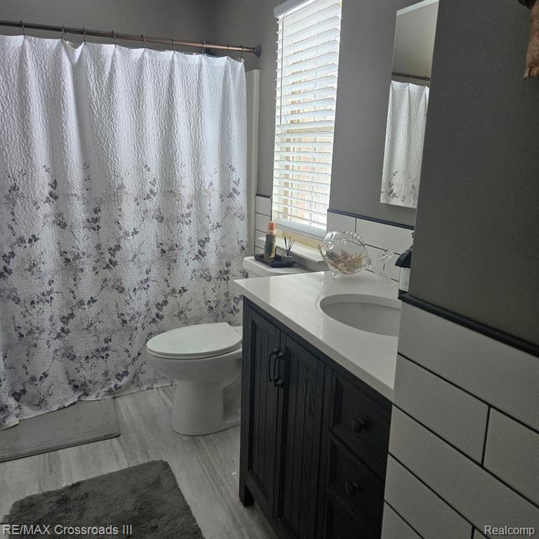 8776 Ironwood Drive, Belleville, MI 48111 — Photo 9