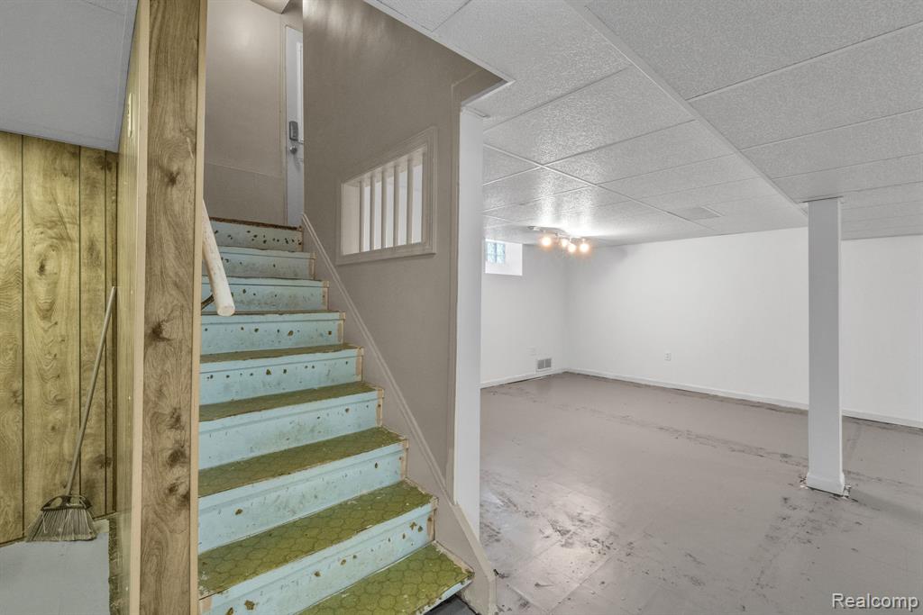 630 N Denwood Street, Dearborn, MI 48128 — Photo 38
