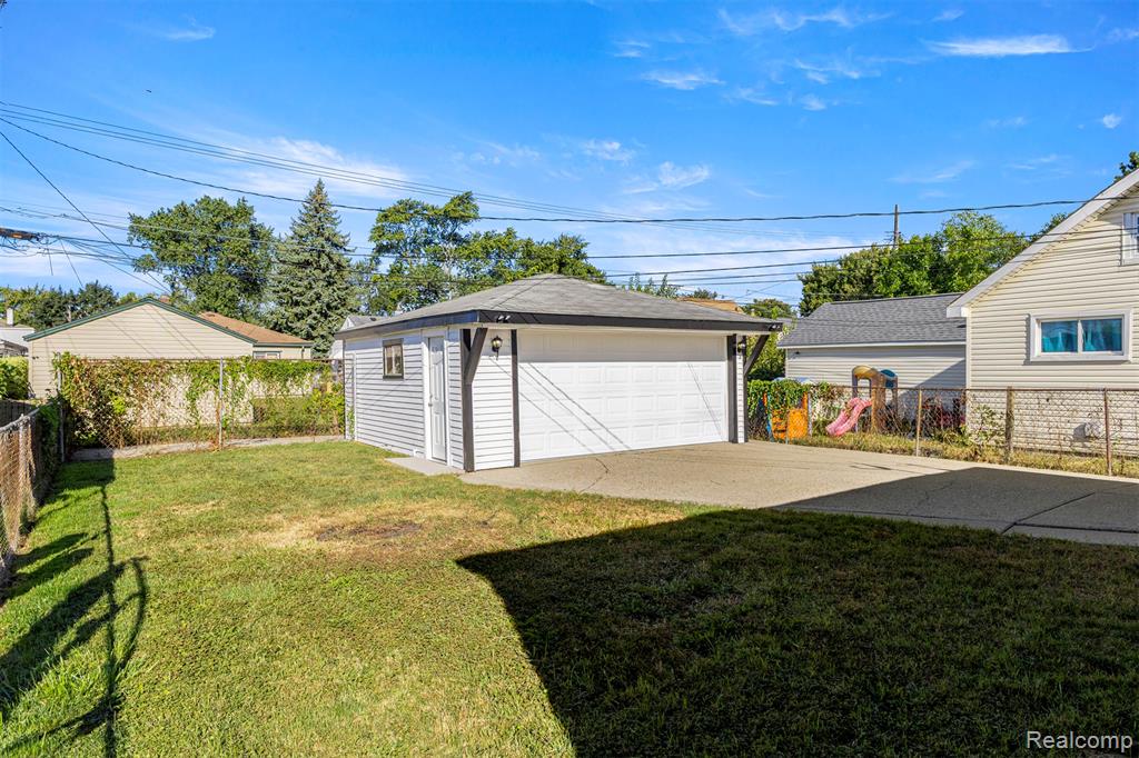 4638 Gertrude Street, Dearborn Heights, MI 48125 — Photo 30
