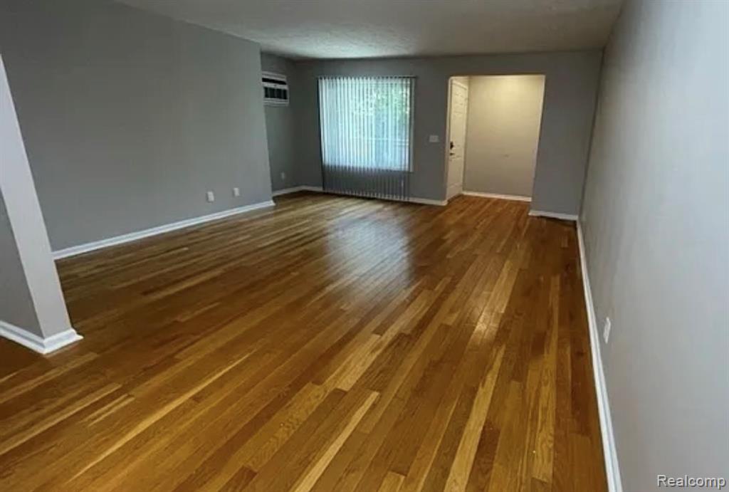 2150 Phillips Avenue, Holt, MI 48842 — Photo 6