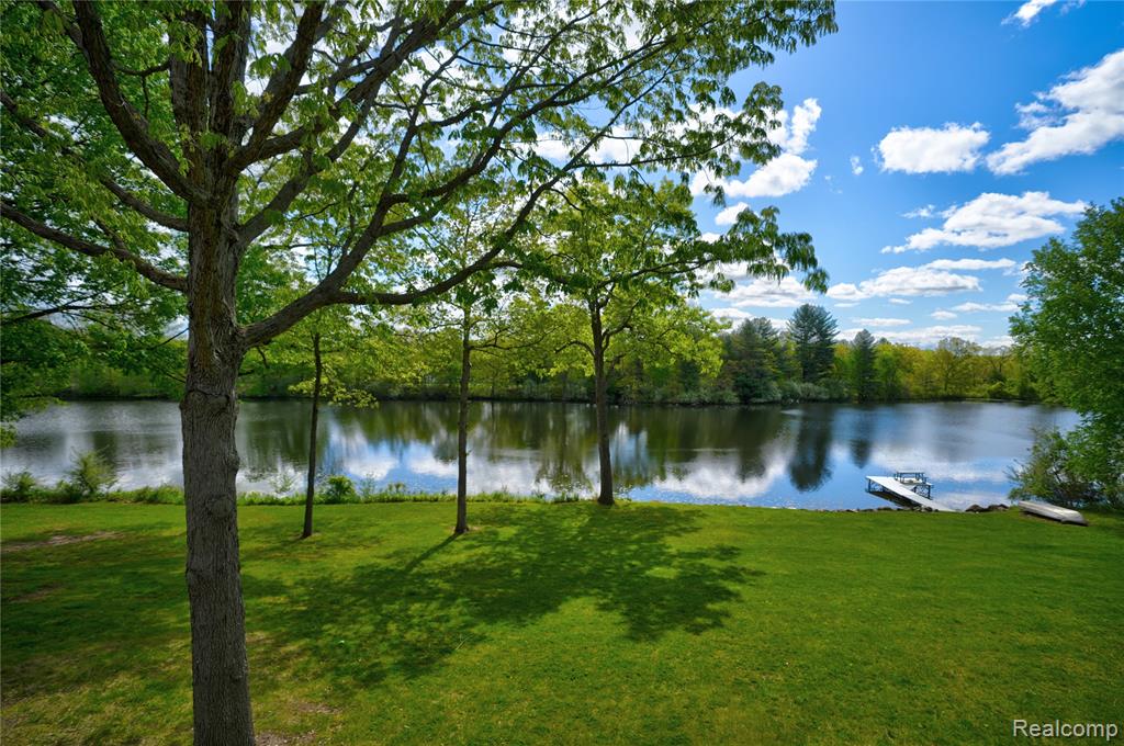 3074 POND Road, Leonard, MI 48367 — Photo 60