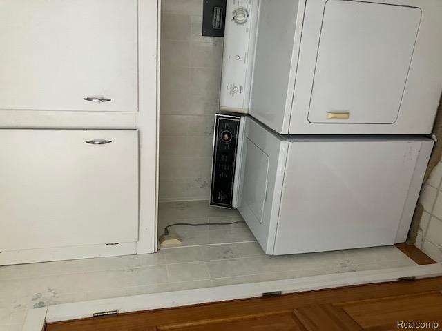 52 Carrington Street, Harbor Beach, MI 48441 — Photo 8