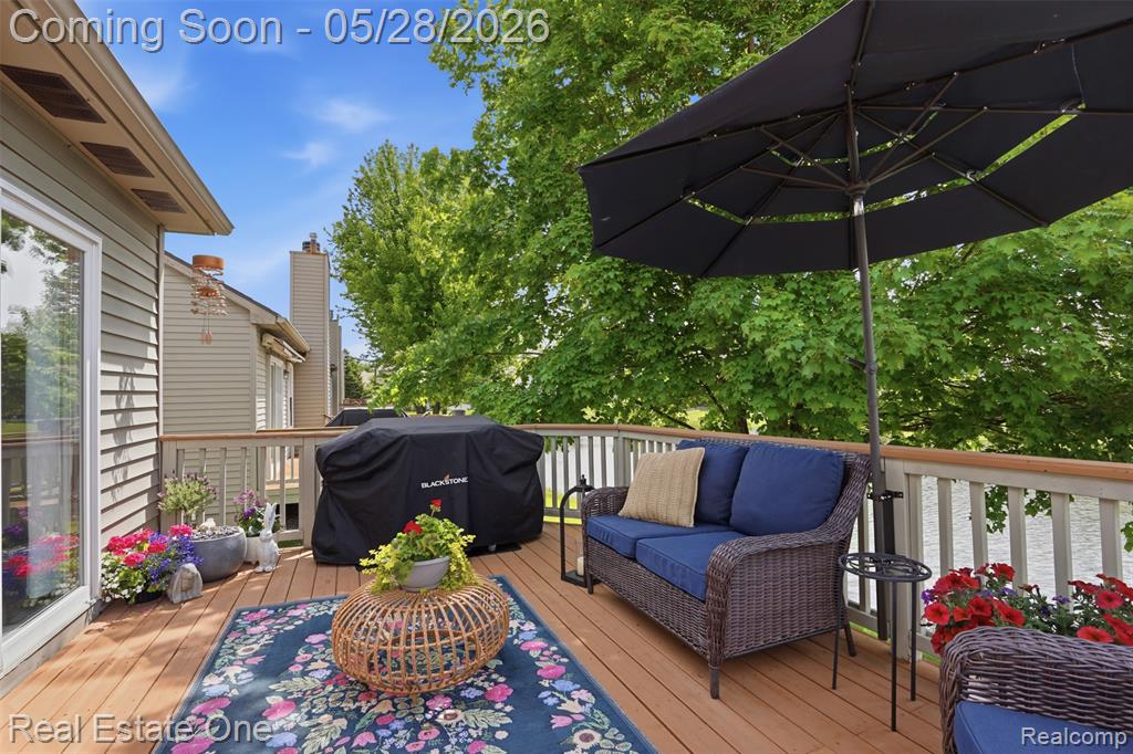 265 Winslow Circle, Commerce Twp, MI 48390 — Photo 34