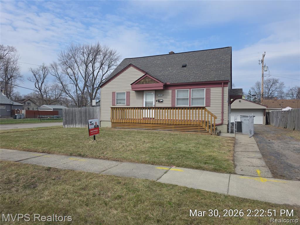1107 E Muir Avenue, Hazel Park, MI 48030 — front exterior