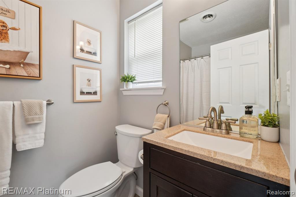 2570 Castle Rock Court, Howell, MI 48843 — Photo 19