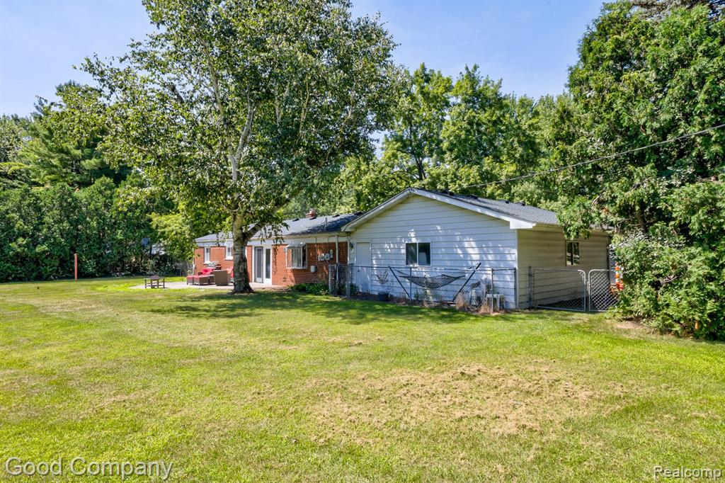 6327 Snow Apple Drive, Clarkston, MI — Photo 30
